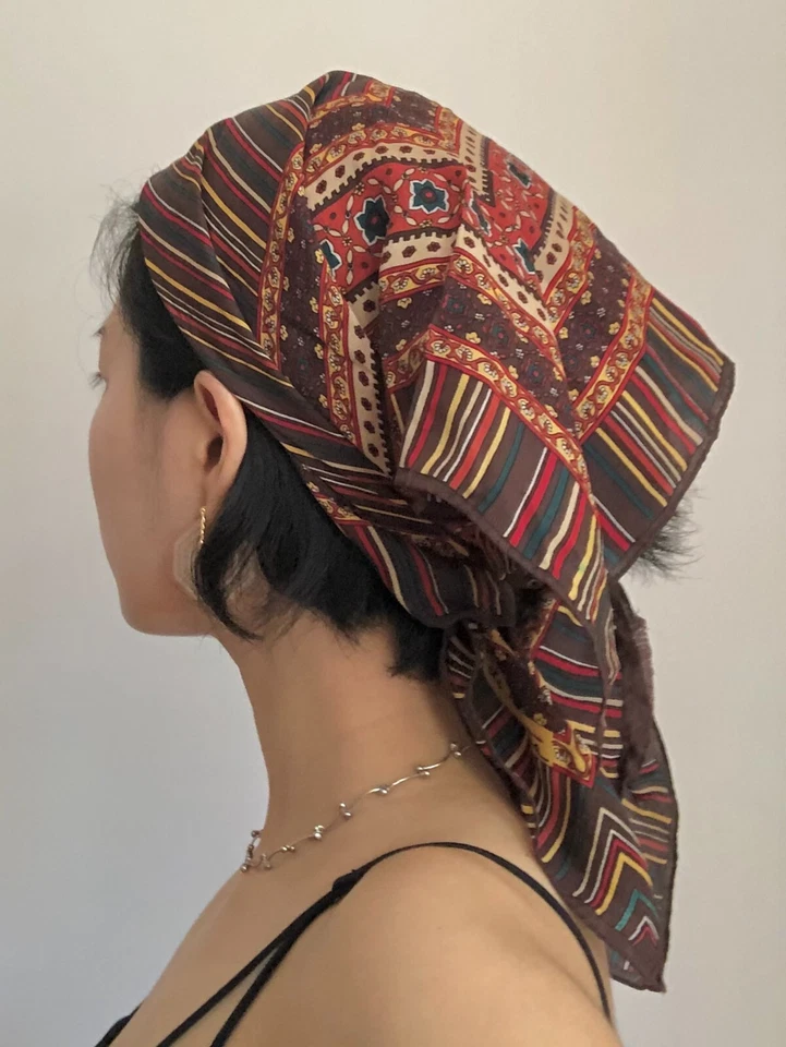 De Colección Oscar De La Renta Estampado Seda Bufanda Cuadrada 24x24 Marrón Floral Bufanda Foto 2 de 3