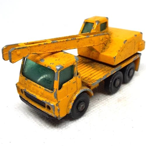 Lesney Matchbox Superfast Dodge Crane Truck No.63 Yellow Made in United Kingdom