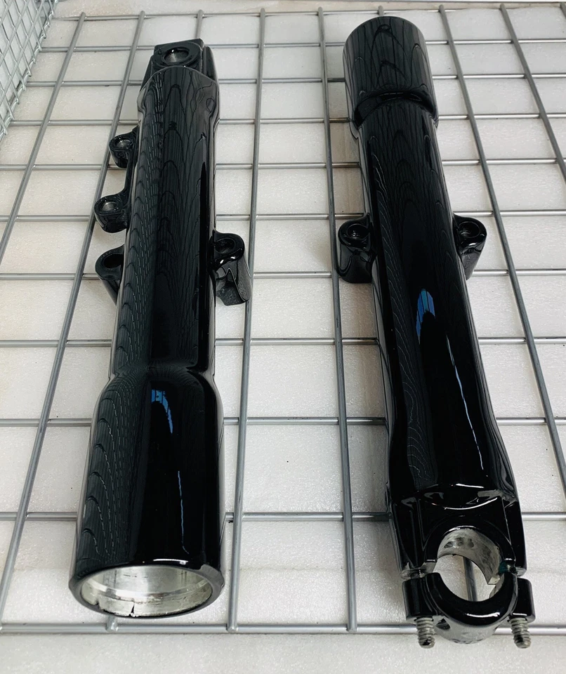 HARLEY HORQUILLA PIERNAS FAT BOY SOFTAIL Heritage 2000 06 Negro Brillante e Intercambio de Fundas Foto 3 de 4