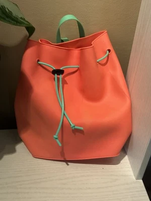 Beach/pool Bag - Image 1 of 4
