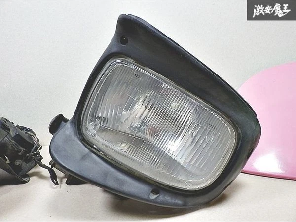 Mazda RX-7 FD3S Retractable Headlight KOITO 110-61638 JDM OEM - Изображение 3 из 4