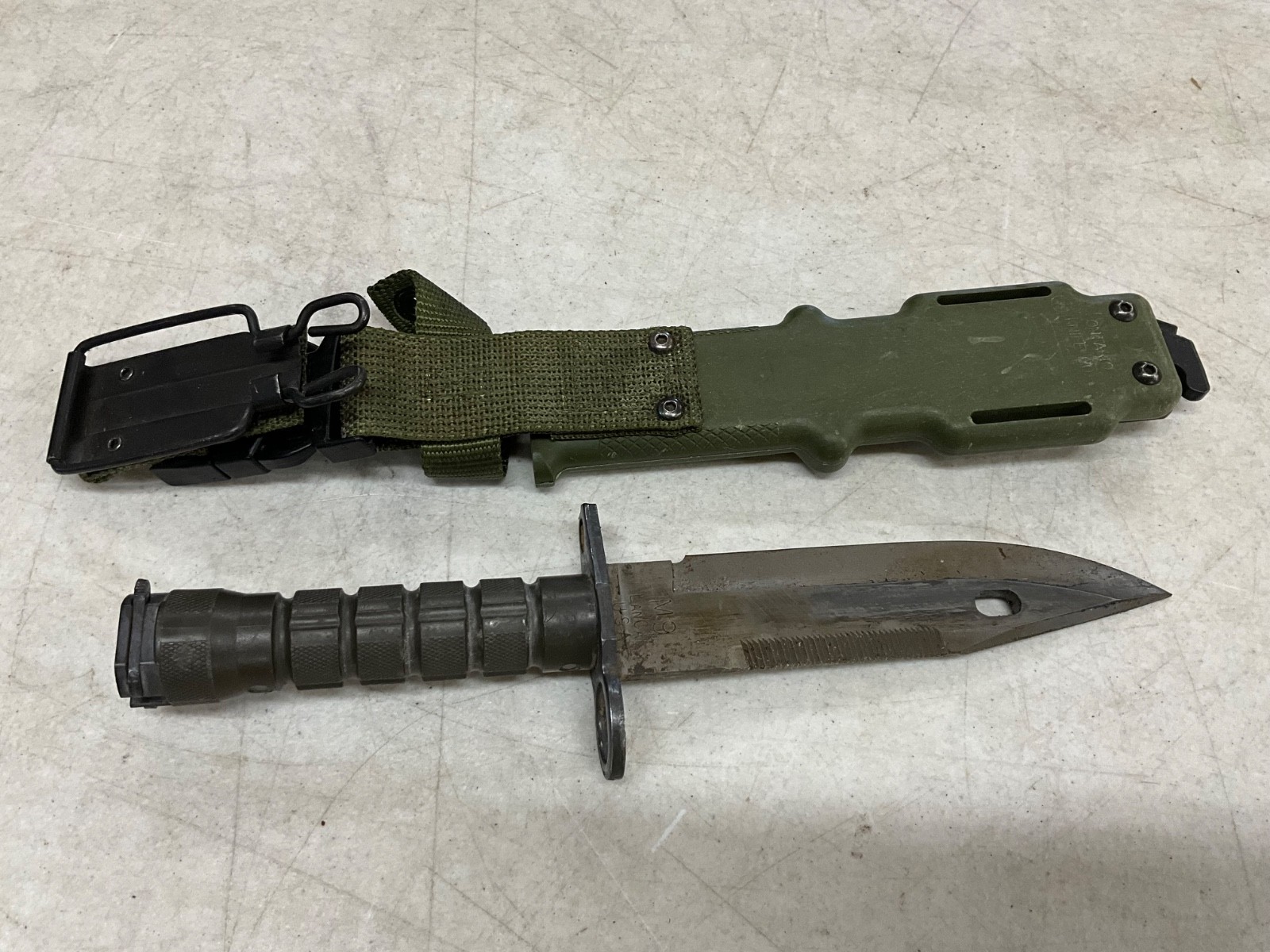 US M9 LANCAY US ARMY USGI SURPLUS