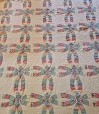 Vintage Patchwork Quilt 99"x 81" Pastel Bows Circles Scallop Border Read Listing