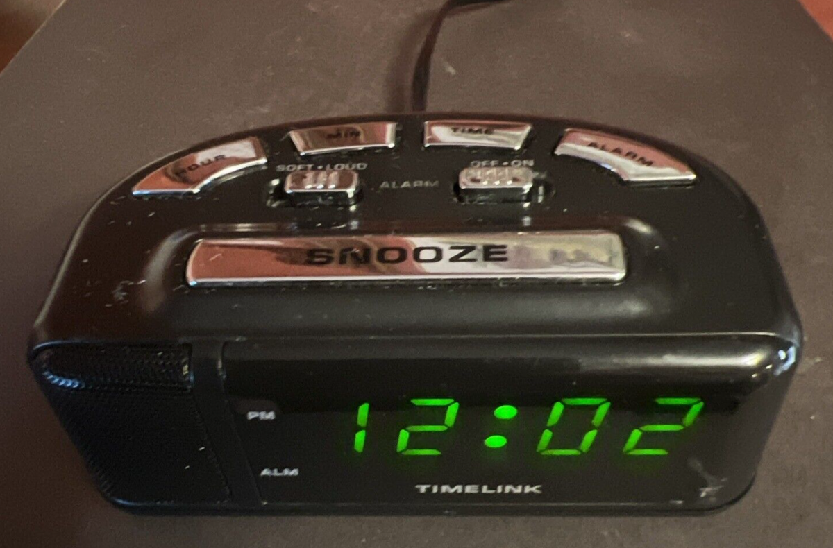 Westclox (Timelink) Super Digital Alarm Clock Battery Backup 88141