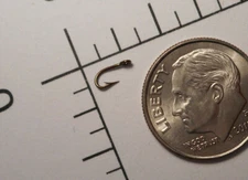 100 MUSTAD & SON #20 NYMPH WET MICRO Fly Tying Hooks Bowed Ringe Bronzed 1608