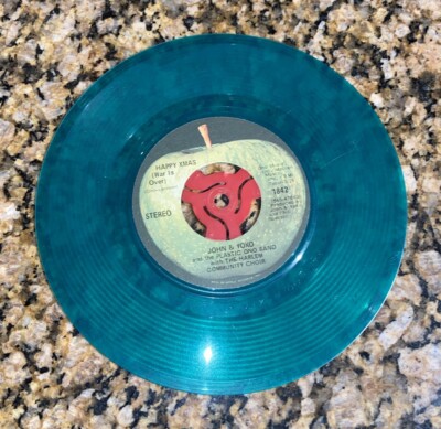 John Lennon / Happy Xmas War Is Over Green Vinyl 45 1842 Apple Records RARE Mint