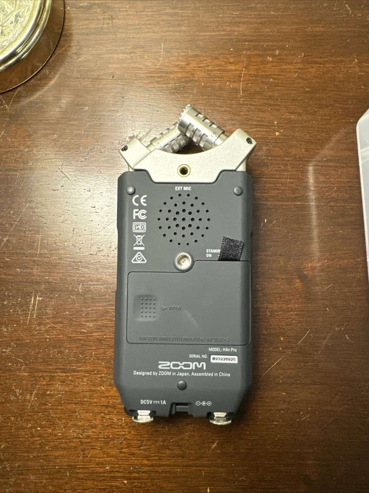 Podcast  Kit- H4n Pro Portable Digital Recorder, 2 Shure Mics, and 2 Comica Mics - Image 2 of 4