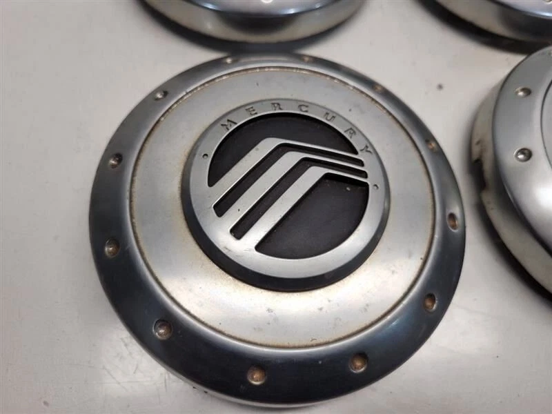 Tapacubos centrales Mercury Mountaineer 2004 (juego de 4) Foto 2 de 4