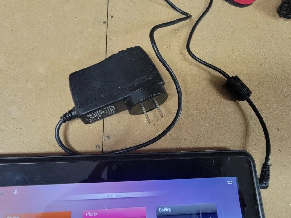 PIPO MOVIE-M3 Tablet (2013) - Image 2 of 3