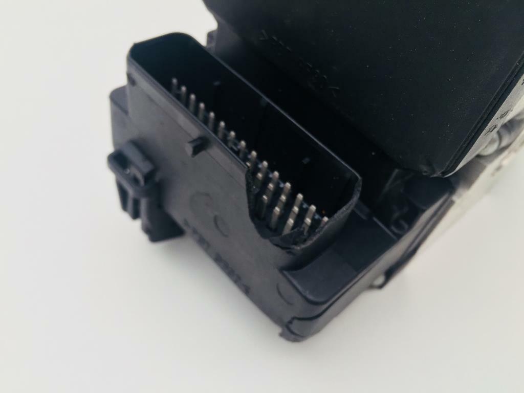 Picture 4 of 5
