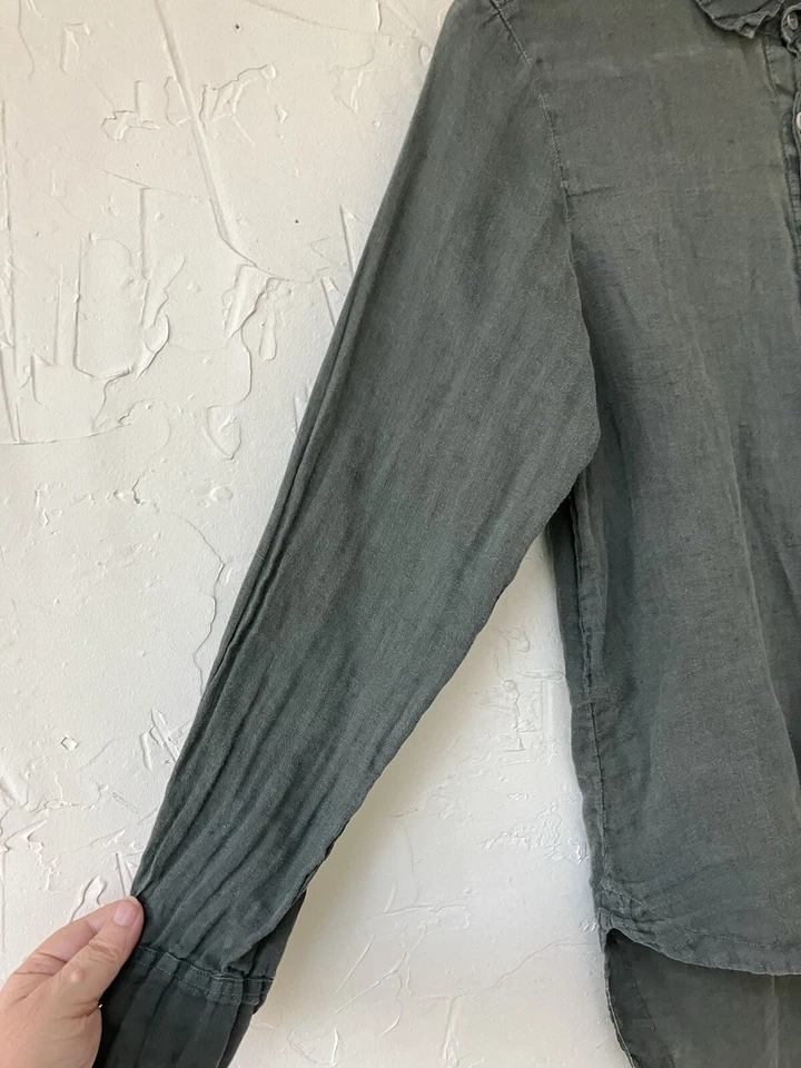 FREE PEOPLE X CP SHADES TALLA S VENTA Camisa de Lino Verde Oliva Hi-Lo Abotonada Foto 4 de 4