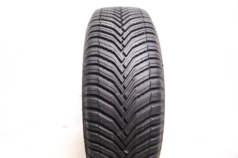 Michelin CrossClimate 2 205/65R16 usado - 95H - 10/32 Foto 2 de 4
