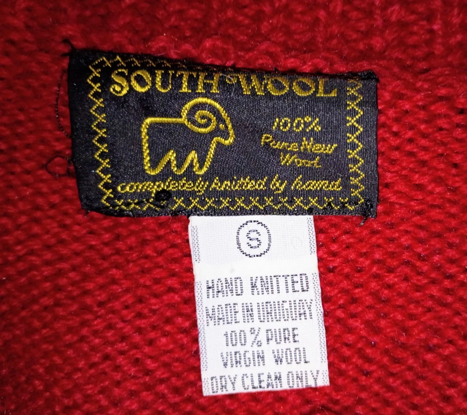 South Wool Santa Clause Christmas Sweater Small 100% Hand Knit Virgin Wool - Image 3 of 3