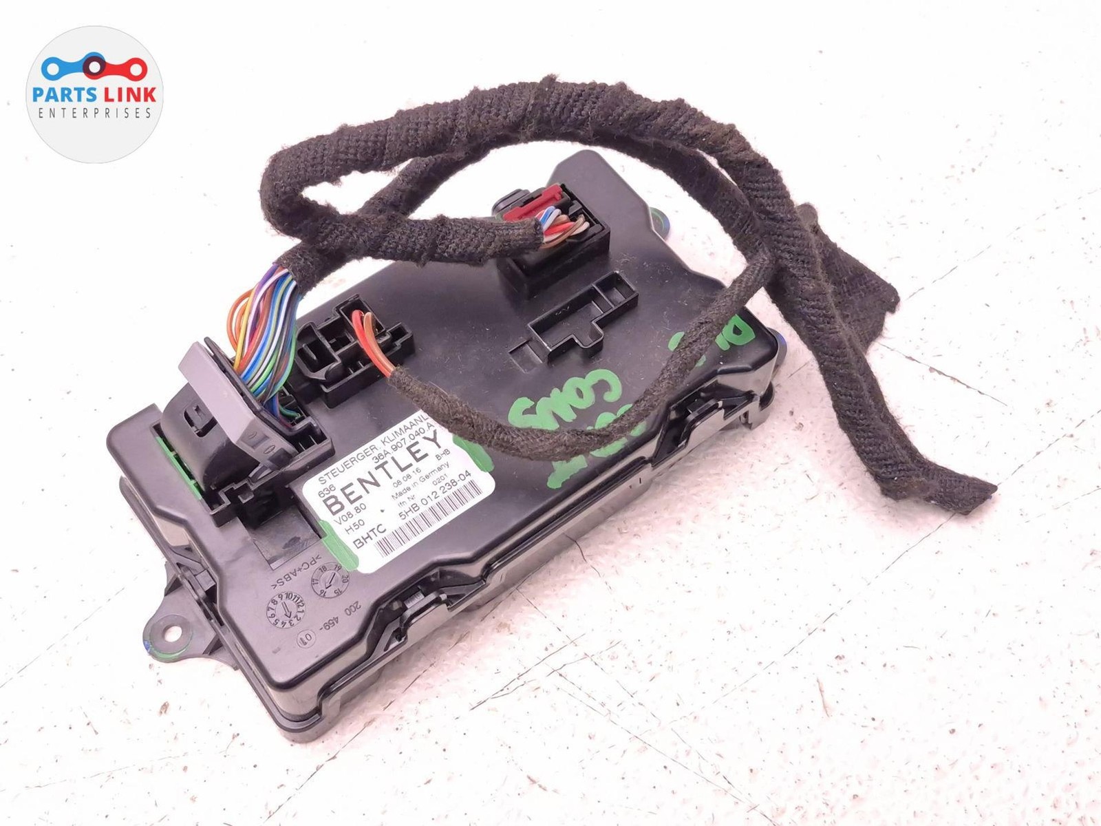 Bentley Bentayga 2016-2020 Hvac control modules Set P/N 36A907040A