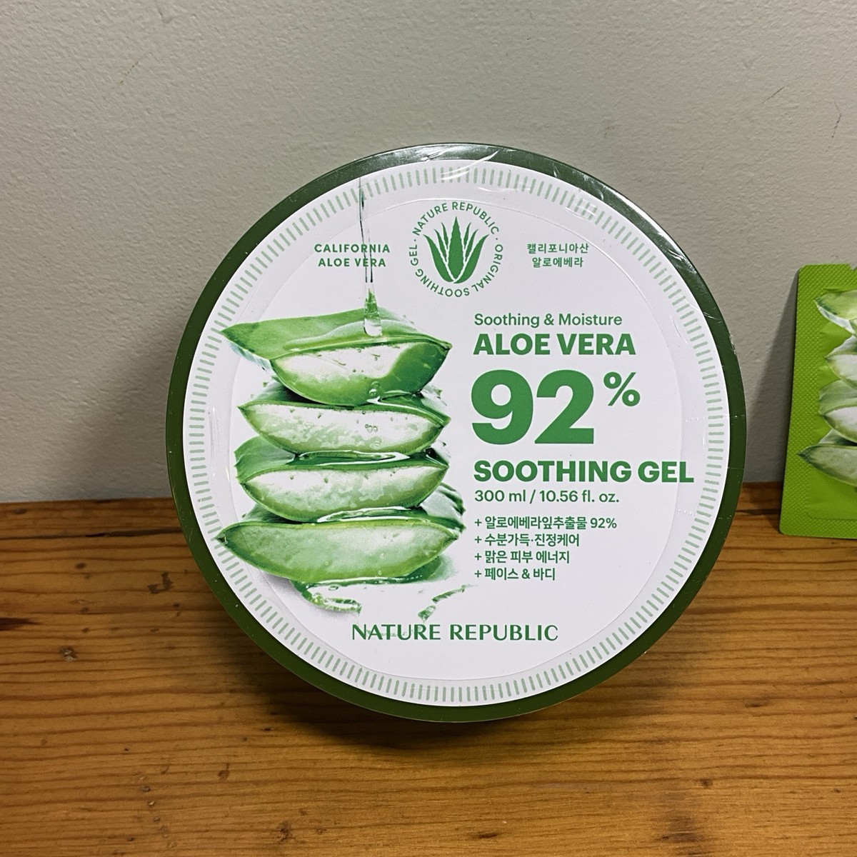 Nature Republic Soothing Moisture Aloe Vera Gel 92% 300 ml K-Beauty  Skincare