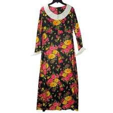 VTG Dress Medium Black Floral Long Sleeve Peter Pan Collar Contrast Cuff READ