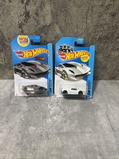 HOT WHEELS HW City 2 Pc Lamborghini Set
