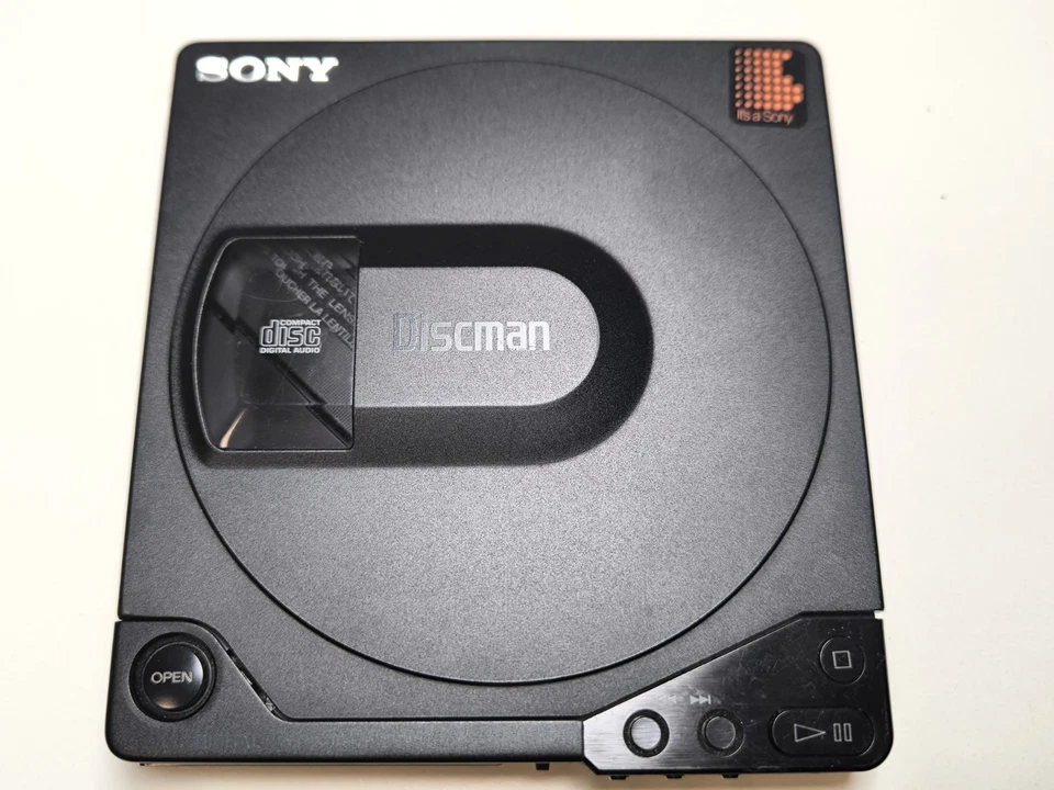 Sony Discman D-15 CD Player  Retro Vintage mit Case, 1988 erstes Produktionsjahr - Bild 2 von 4