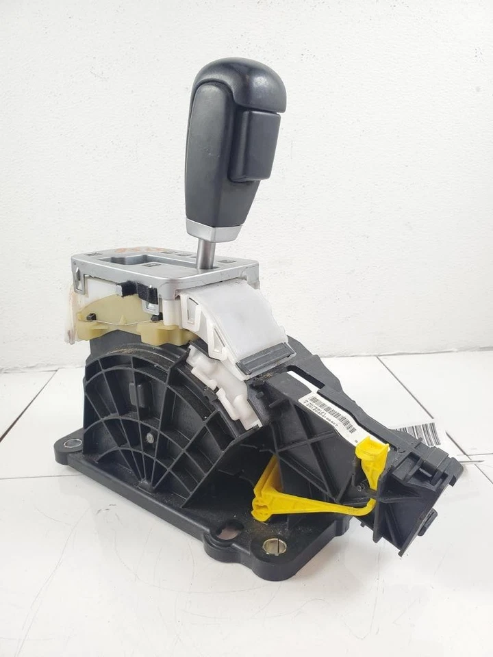 10-12 Volvo XC60 S60 conjunto seletor de marchas câmbio de piso (PRND+-) ORIGINAL DO FABRICANTE - Imagem 3 de 4