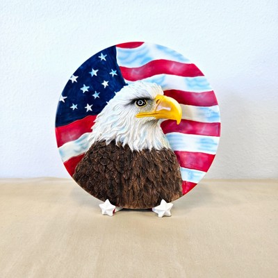 USA American Bold Eagle Hand Painted Plate with Base 8.5''