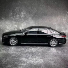 Autoart 1/18 Scale Lexus LS500 LS500H Limousine open close car gloss black 78868