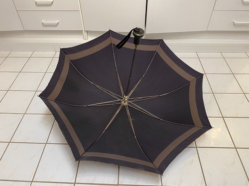 Ombrello vintage, nero con bordura - Foto 2 di 2