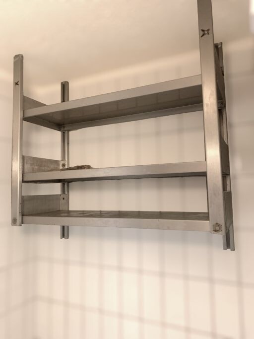 Edelstahl Wandregal Wandboard Kühlhausregal Kühlzellenregal Gastro Gewerbe 46501