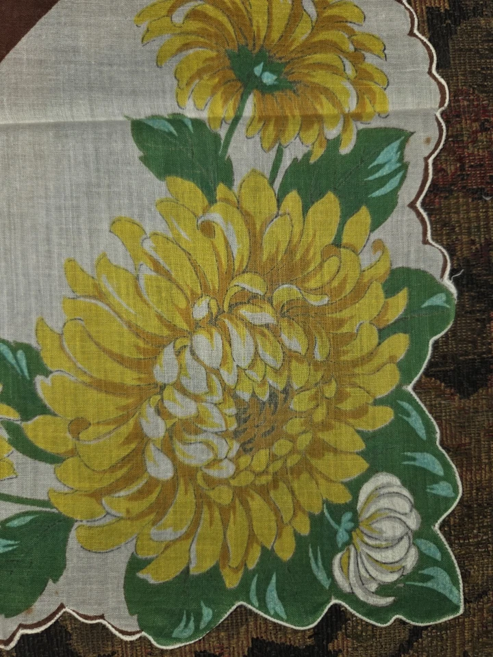 yellow & brown half & half chrysanthemum Handkerchief - Image 2 of 3