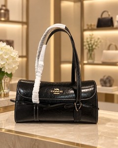 Luxe.Vault.Japan | 25+ Listings for sale | Updated Oct 2026