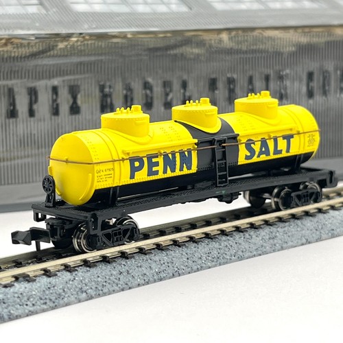 Coche tanque químico Bachmann escala N Penn Salt tres cúpulas GATX 67925 | Zustand: Used
