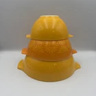 Set of 3 Pyrex Daisy / Sunflower Orange & Cinderella Nesting Bowls (443,442,441)