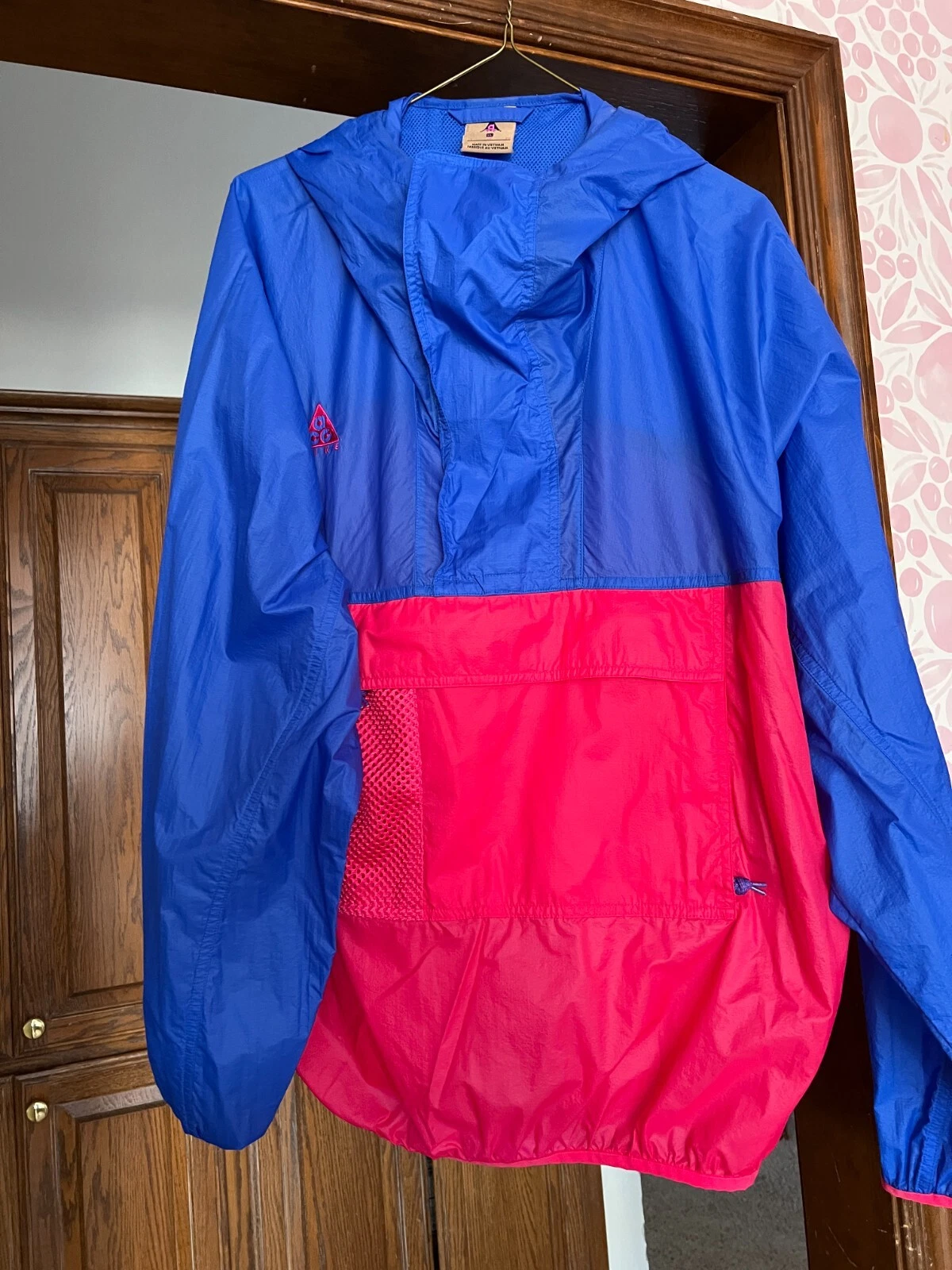 NIKE ACG PACKABLE ANORAK/RAIN JACKET SIZE XS