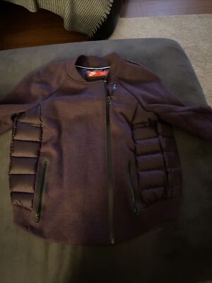 Nike – Arizona Vintage