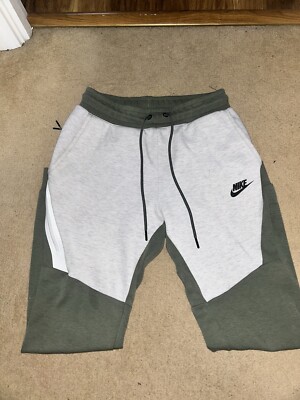 nike tech fleece joggers old