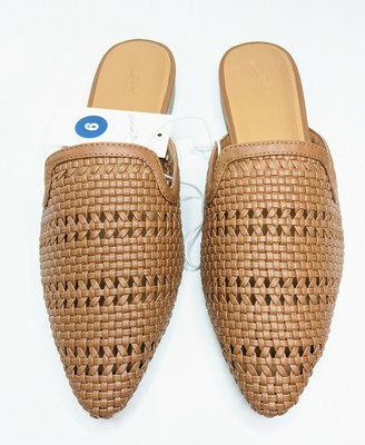 universal thread woven mules