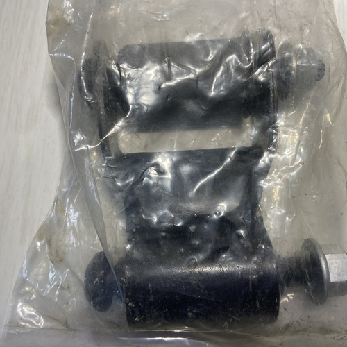 2 Dorman Spring Shackles With Hardware 722-020 New In The Package - Bild 5 von 6