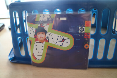 Maxi CD 2WO Third3/Ease The Pressure (04 Tracks)