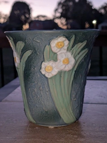 Roseville-style “Jonquil” Blue Vase – Repro. 6.5 In Tall.