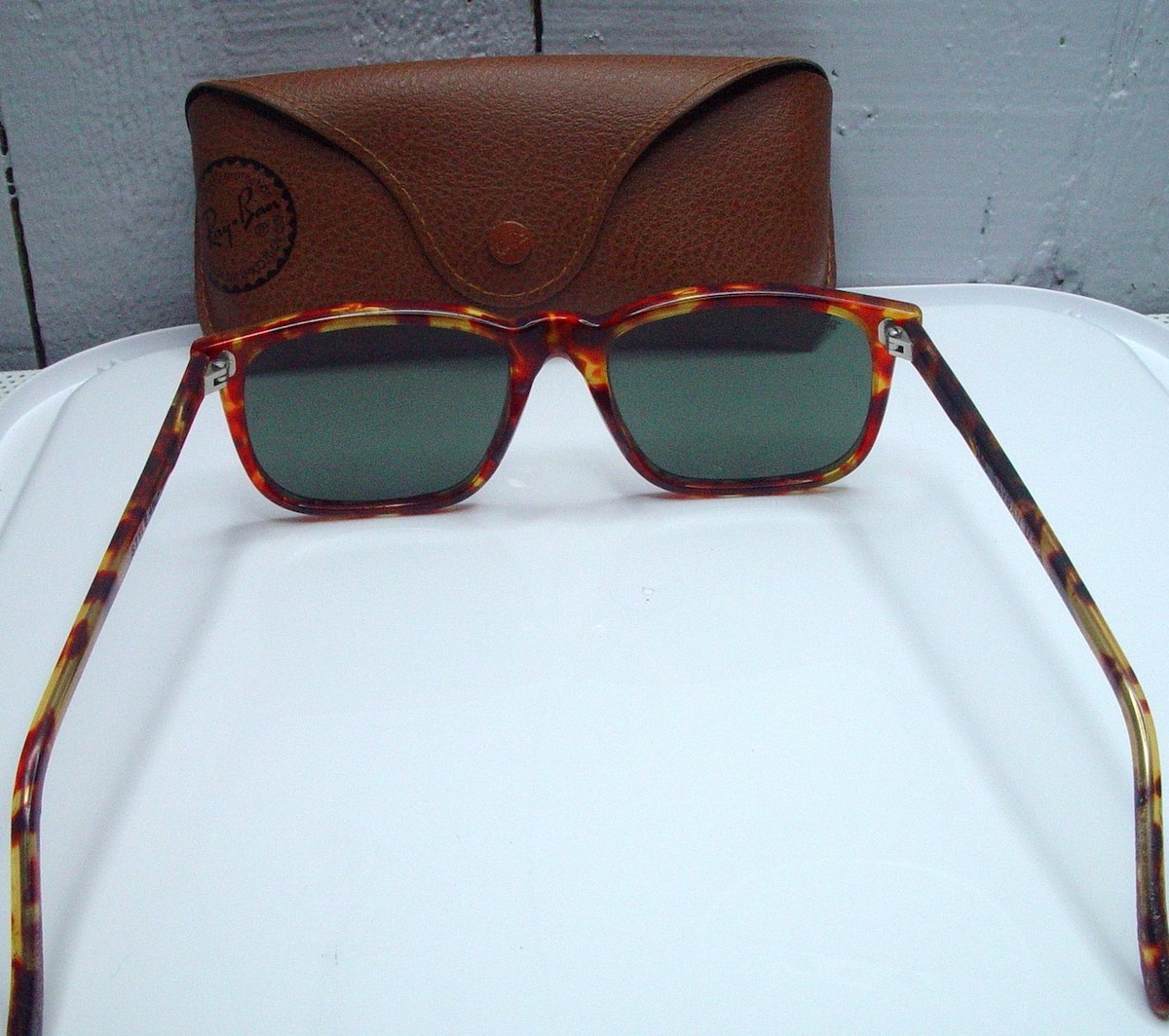 B&L Ray-Ban USA STYLE 4 Sunglasses View 4