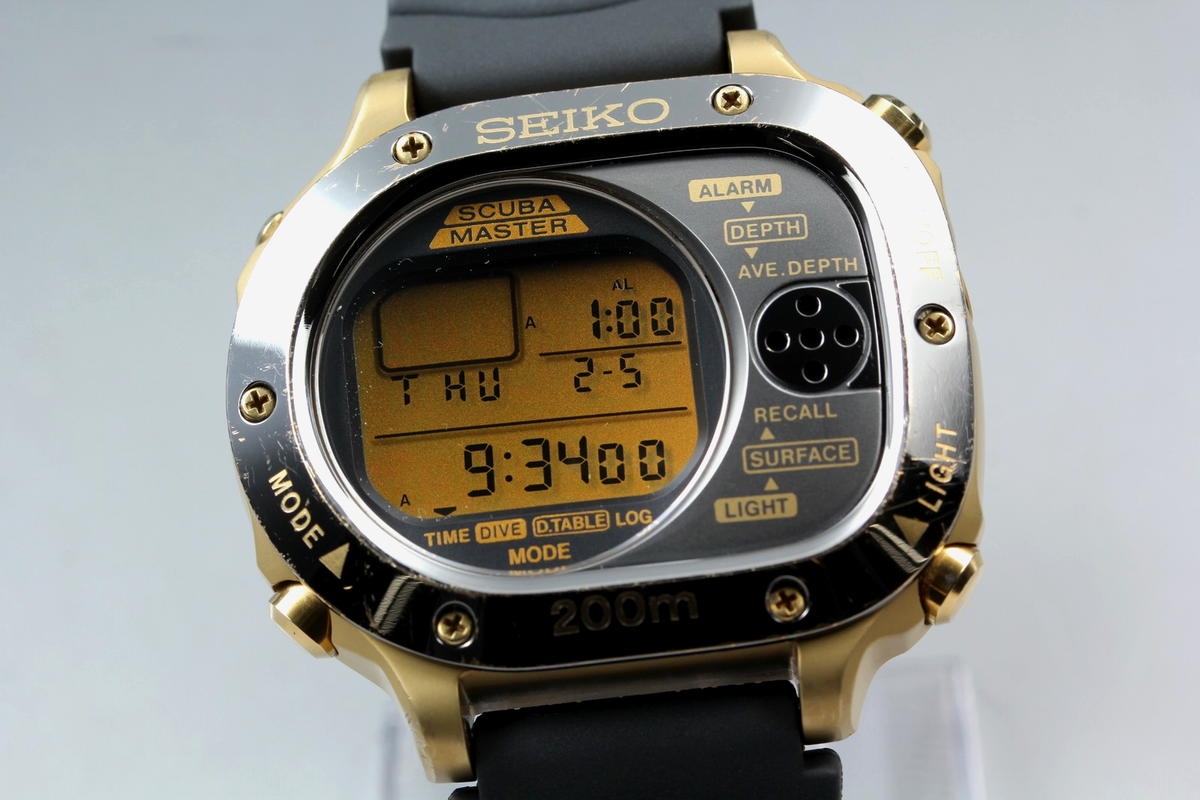 Exc+5* Seiko Scuba Master M725-5A00 Diver's 200M Gold Black Qz