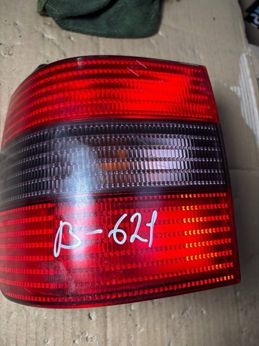 379512 Rückleuchte außen links VW Passat B3/B4 Variant (3A5, 35I) 3A9945111B