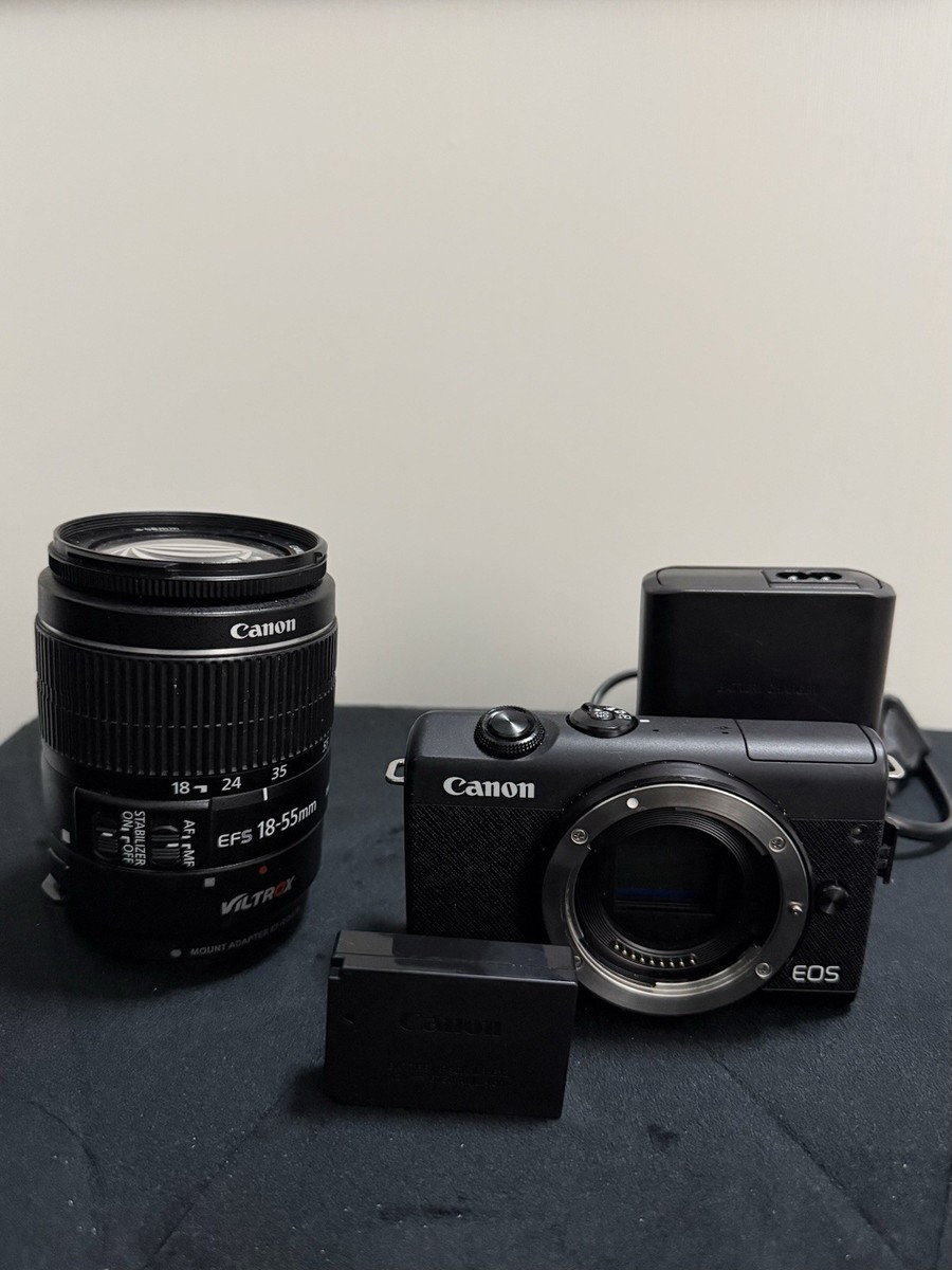 Canon EOS M200黒ボディとバッテリー、512GB SDカード Canon EOS M200黒ボディとバッテリー、512GB SDカード
