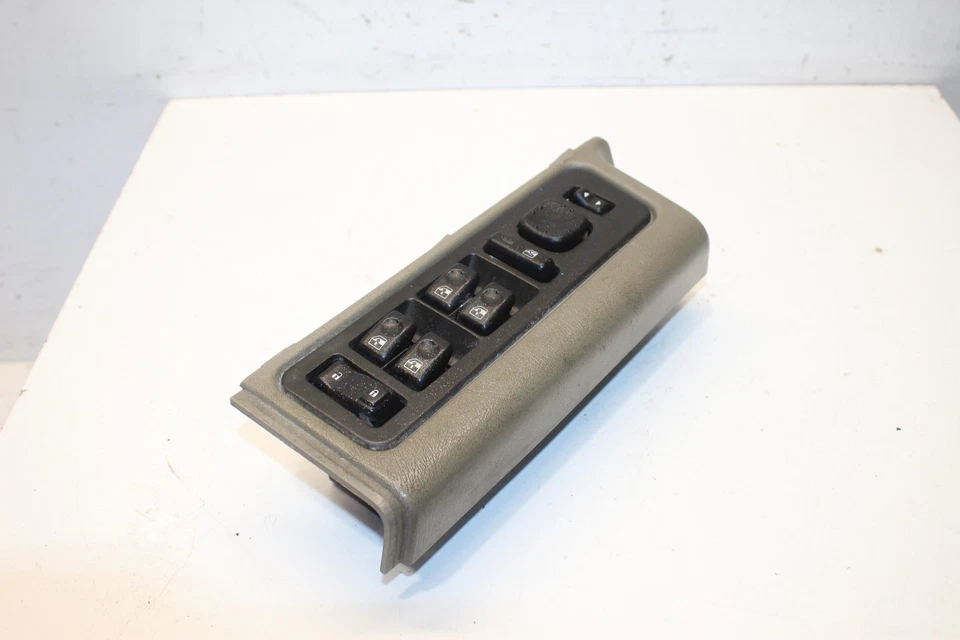 Interruptor maestro ventana delantera izquierda HUMMER H2 6.0 2003-2007 Y BISEL OEM Foto 2 de 4