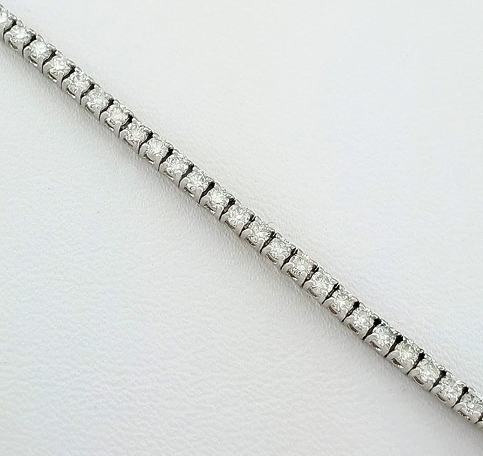 GENUINE 1.80 Cts DIAMONDS TENNIS BRACELET 14K WHITE GOLD - New With Tag - Image 2 of 4