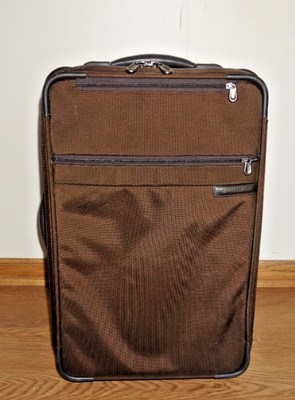 Briggs & Riley Baseline U421LX-18 Upright 22'' Luggage 2 Wheel Suitcase Bag