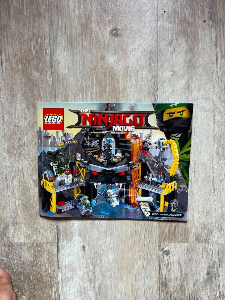 LEGO Ninjago 70631 Garmadon's Volcano Lair, foto 4 di 4