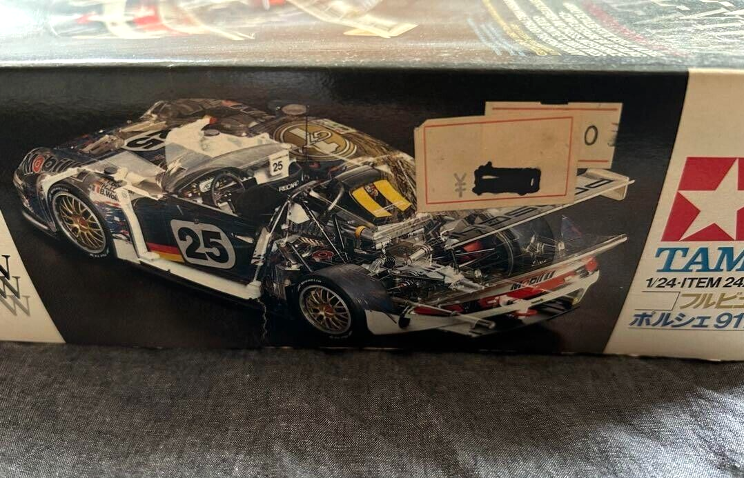 TAMIYA PORSCHE 911 GT1 FULL VIEW No.208 Plastic Model kit(1 TAMIYA PORSCHE 911 GT1 FULL VIEW No.208 Plastic Model kit(1