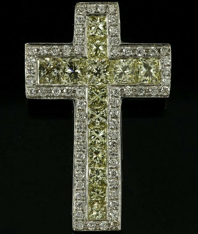  YELLOW DIAMOND CROSS  VS 18 CT GOLD NATURAL EARTH MINED DIAMONDS 
