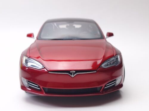 Tesla Model S P100D Multi Coat rouge échelle 1:18 voiture miniature moulé sous pression *LIRE* - Photo 5 sur 16