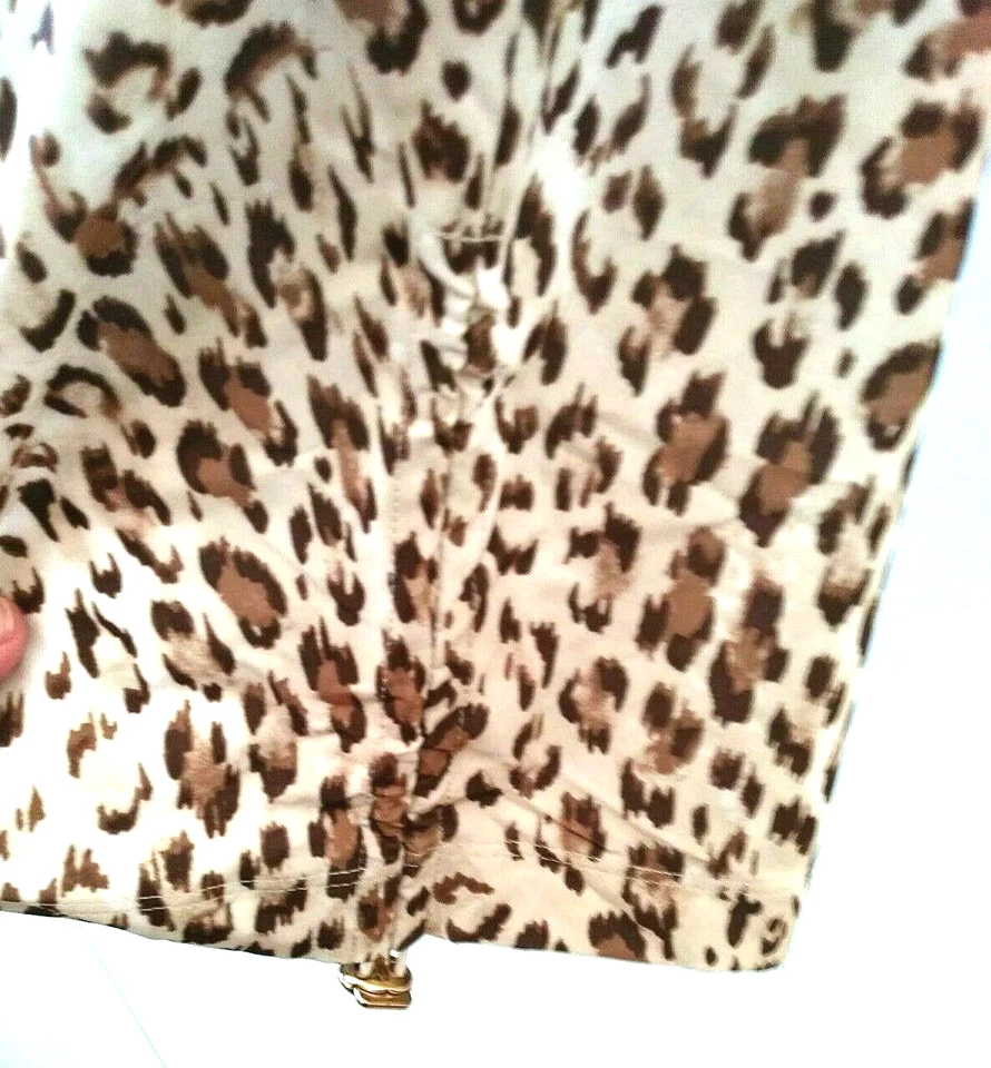 NUEVO PANTALÓN CORTO MUJER CHICO ZENERGY ANIMAL PRINT GOLF CAPRI TALLA 2.5 NUEVO CON ETIQUETAS Foto 2 de 4